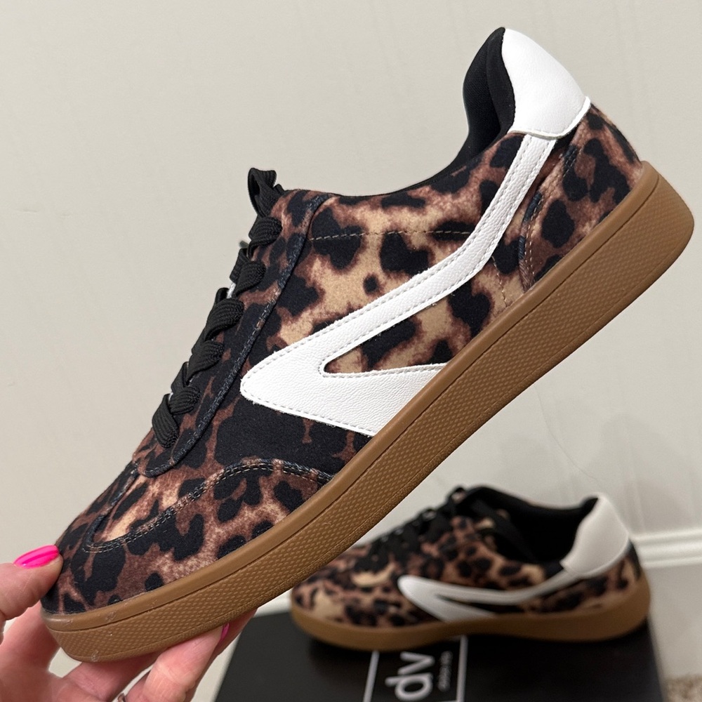 DV by Dolce Vita Leopard Print Sneakers - Picture 4 of 7